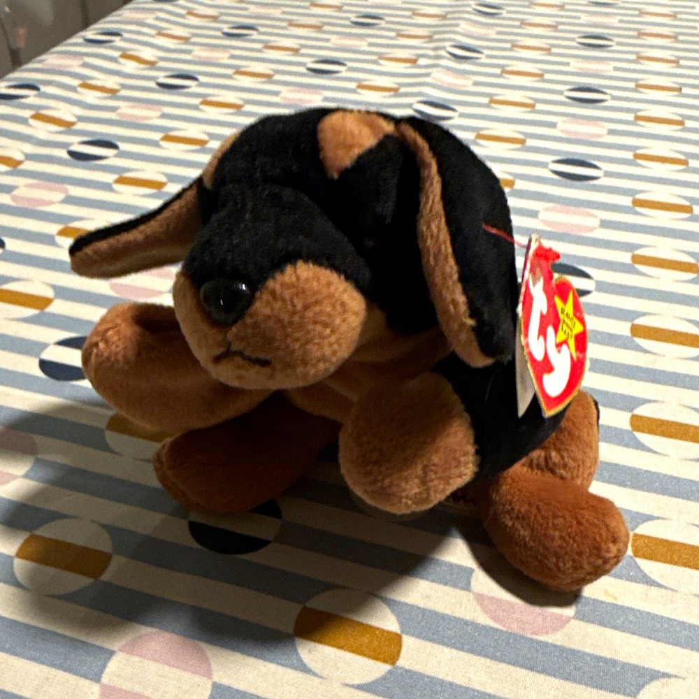 Ty Beanie Babies Doby Dog Plush Beanbag 1996 Vintage Retired w/ Tags